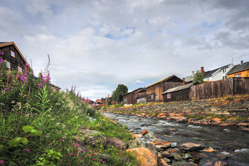 R&oslash;ros riverbank