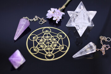 Fleur de vie, pendule