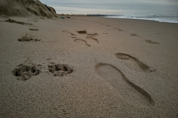 Couples of footprints on the beach