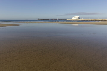 Fototapeta na wymiar Matosinhos beach during low tide