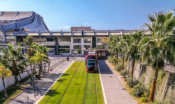 tramway à l'aérioport