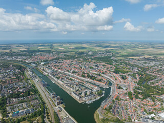 Middelburg is the capital city in the Dutch province of Zeeland on the former island Walcheren....