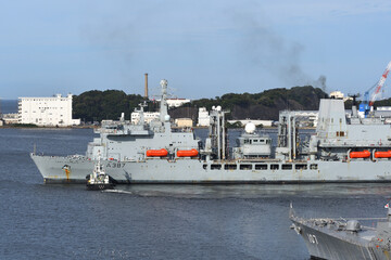 Royal Navy RFA Fort Victoria (A387), Fort Victoria-class replenishment oiler entering the Yokosuka Port.