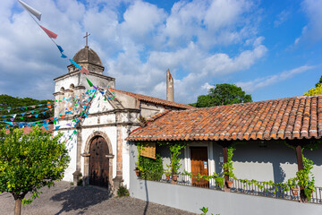 Naklejka premium Old nogueras farm and old church of Nogueras, Comala, Colima, Mexico