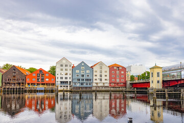 Old buildings by the Nidelven (river) in Trondheim, Trøndelag, Norway, Scandinavia, Europe