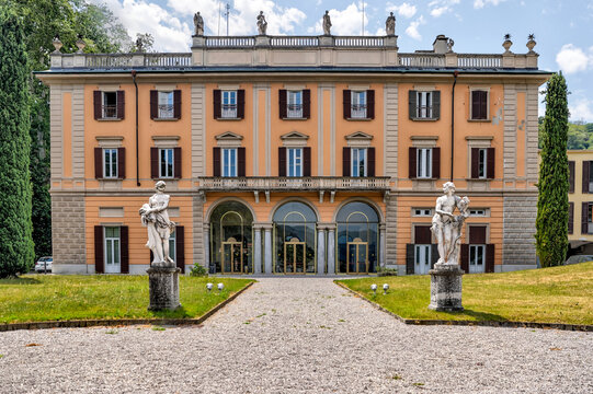 Flowers in gardens by Villa Olmo at Lake Como, Italy
