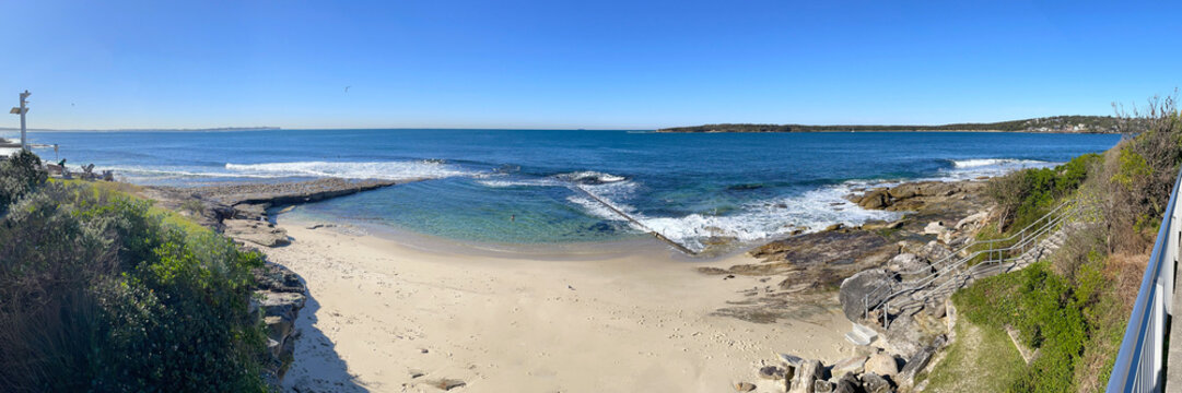 Oak Park Pool and Jibbon Head with waves and sand