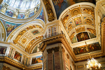 Fototapeta na wymiar Museum-monument St. Isaac's Cathedral in St. Petersburg