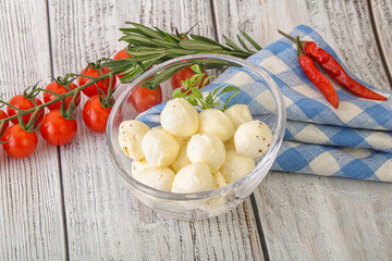 Mozzarella cheese balls in the bowl