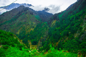 Obraz premium mountains in the mountains