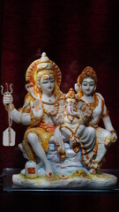 picture of lord shiva and parvati's sculpture