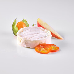 Ziegenkäse mit Obst