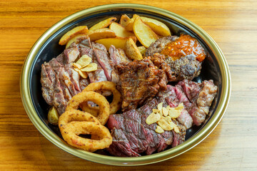 がっつり肉盛りオードブル