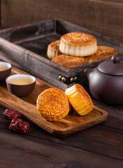 The traditional Chinese festival Mid-Autumn Festival food moon cake
