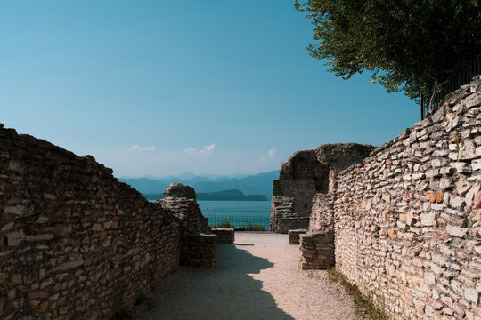 รูปภาพCatullus เลือกดูภาพถ่ายสต็อก เวกเตอร์ และวิดีโอ359 Adobe Stock