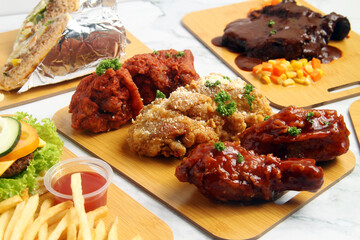 Freshly cooked assorted flavored chicken wings