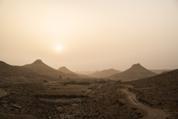 Fototapeta na wymiar Dahar Sunset - South tunisian 