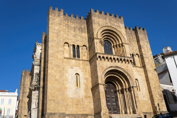 Fototapeta na wymiar Old Cathedral of Coimbra (Portuguese: Sé Velha de Coimbra) 