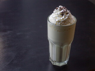 white chocolate shake 