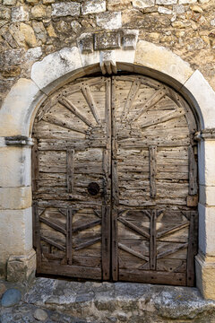 porte de maison du village m&eacute;di&eacute;val de Mirmande dans la Dr&ocirc;me