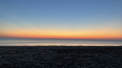 Fototapeta na wymiar Sunset on the beach