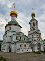 Fototapeta na wymiar Moscow. Nikolo-Perervinsky Monastery. Nikolsky Cathedral