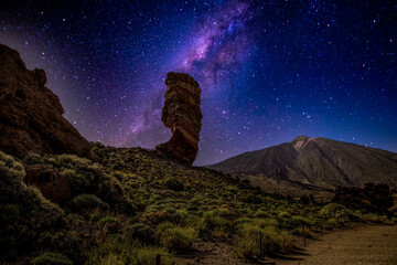 roques de Garcia stone and the milky way Teide mountain volcano in the Teide National Park  Tenerife  Canary Islands  Spain.