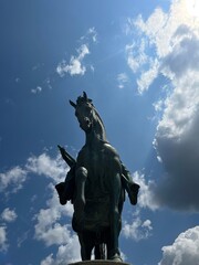 Fototapeta premium Statue eines Pferdes in Florenz