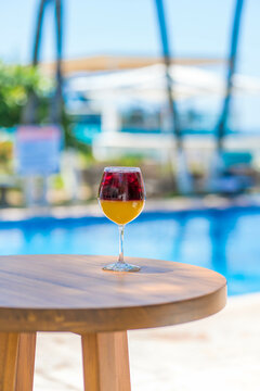 Refrescante Sangria en la playa
