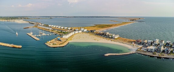 Strand am Ostsee Resort Olpenitz, Ferienort aus der Luft, Sommer an der Ostsee, Aerial Panorama at...