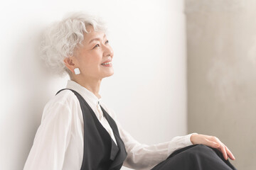日本人シニア女性のポートレート