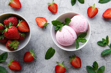 Homemade strawberry  ice cream with fresh strawberries