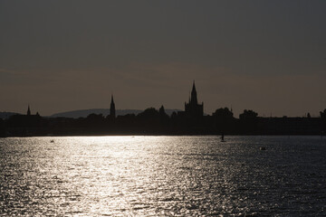 Fototapeta na wymiar Stadtsilhouette von Konstanz am Bodensee