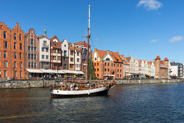 Fototapeta premium Gdansk, Old Town - historic buildings along the riverbank of Motlawa River, Poland