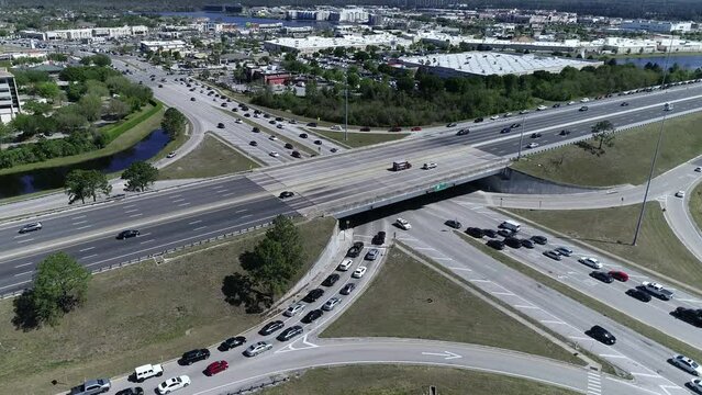Traffic on expressway in Jacksonville Florida at JTB and Gate Parkway near the St Johns Towncenter