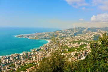 Blick über Harissa im Libanon 
