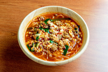 台湾風辛口ラーメン