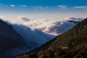 Obraz premium Gemenos , France - Mer de Nuage