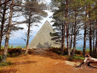 Prince Albert&rsquo;s Pyramid / Balmoral Cairns
Scotland