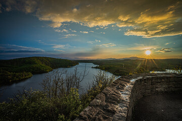 Blick auf die Talsperre 