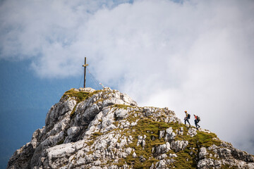 Fototapeta premium Climbers on the top of the mountain 
