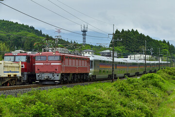 train in the countryside