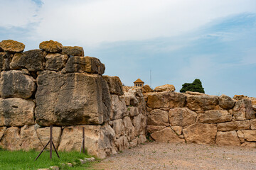 Site archéologique des ruines d'Empuries (Empúries en catalan) : port antique gréco-romain, situé sur la commune de L'Escala, près de Gérone, en Catalogne (Espagne). - 525424996