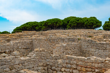Site archéologique des ruines d'Empuries (Empúries en catalan) : port antique gréco-romain, situé sur la commune de L'Escala, près de Gérone, en Catalogne (Espagne). - 525425143