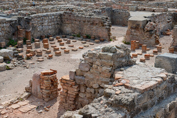 Site archéologique des ruines d'Empuries (Empúries en catalan) : port antique gréco-romain, situé sur la commune de L'Escala, près de Gérone, en Catalogne (Espagne). - 525425365