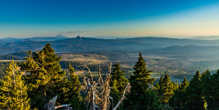 dramatic sunset in Crater Lake national park in Oregon