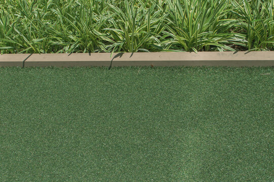 背景　素材　緑の草原　芝生　単色無地　壁紙　バックイメージ　テクスチャー素材　シンプル　万能