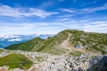 長野県木曽駒ヶ岳からの景色
