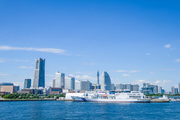 Obraz premium 神奈川県横浜市みなとみらいの都市風景