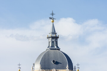 Fototapeta na wymiar Almudena Cathedral, (Catedral de La Almudena) top view, Madrid, Spain 